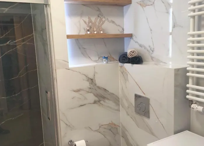 Nawigator Rybacka 12 B * Kolobrzeg